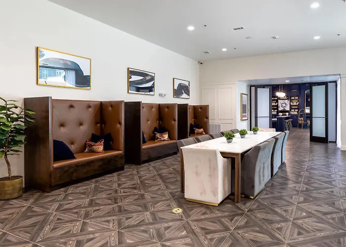 Apartment Landing Modern In Bricktown *