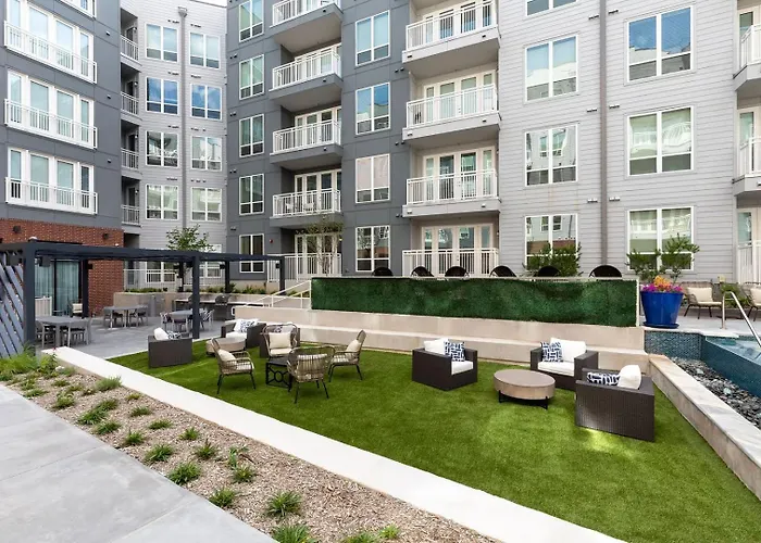 Landing Amazing Studio In Bricktown *