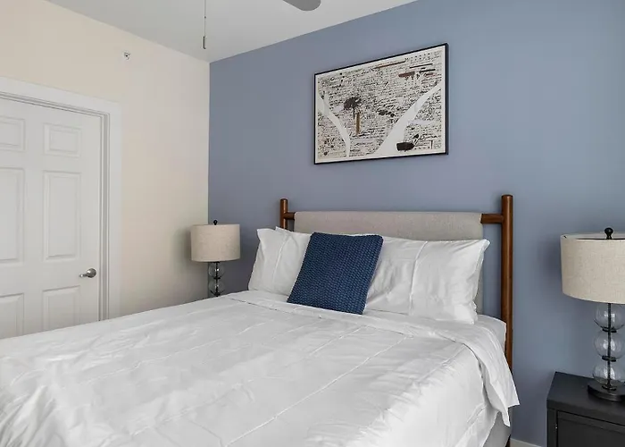 Landing Modern In Bricktown Fort Worth