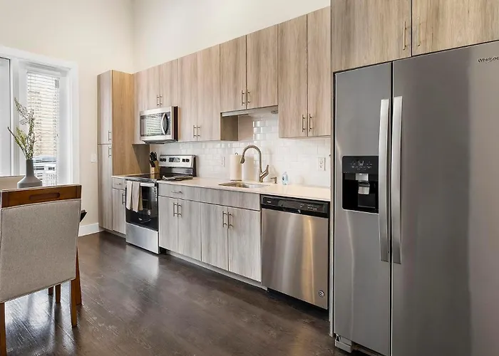 Landing Modern In Bricktown Apartment